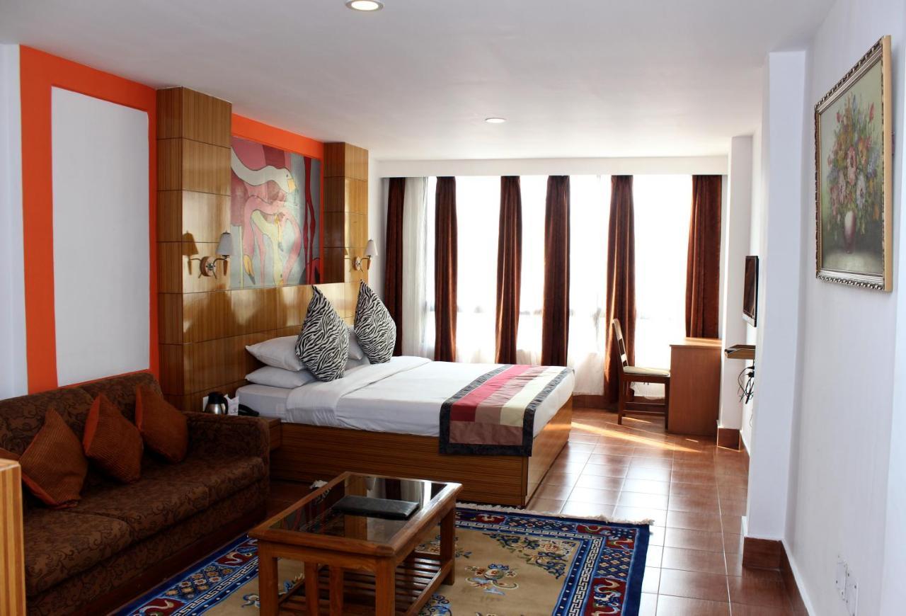 Hotel Tarayana Гангток Экстерьер фото