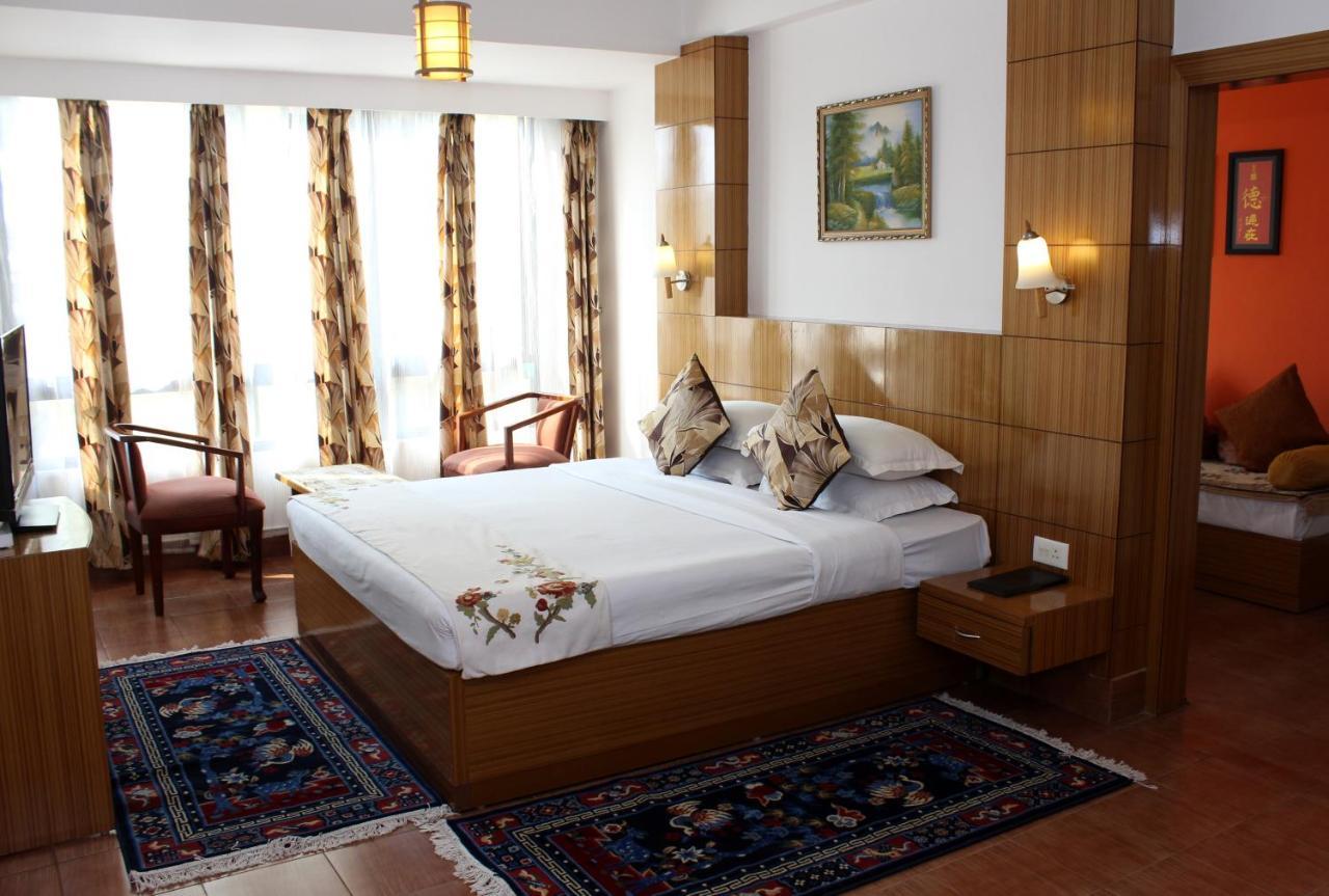 Hotel Tarayana Гангток Экстерьер фото