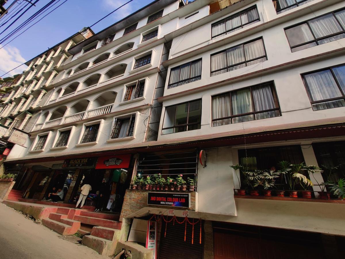 Hotel Tarayana Гангток Экстерьер фото